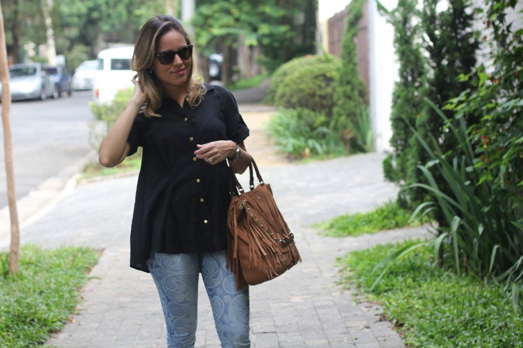 Look do dia trabalho casual pérolas chris castro jeans renner bata preta le lis blanc 2