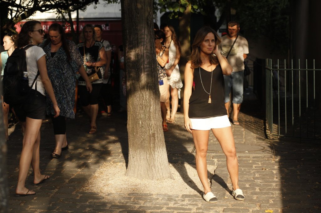 Pérolas da chris paris montmartre look do dia short branco regata zara preta espadrilhe chanel 9